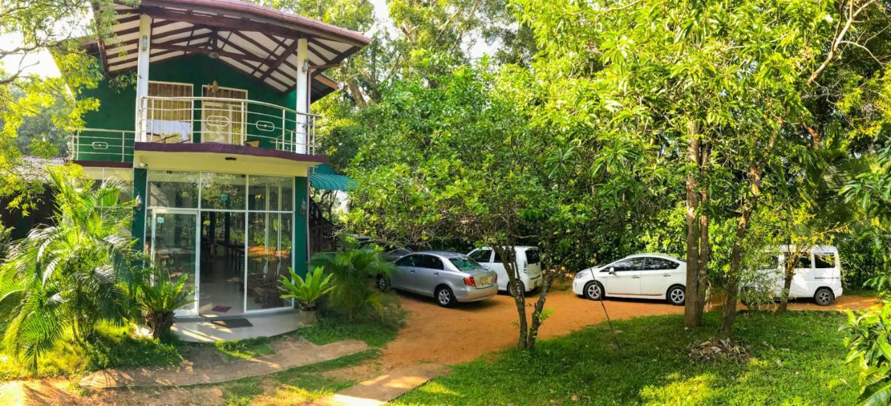 Choona Lodge 'View Of Sigiriya & Pidurangala With Sunrise' Bagian luar foto